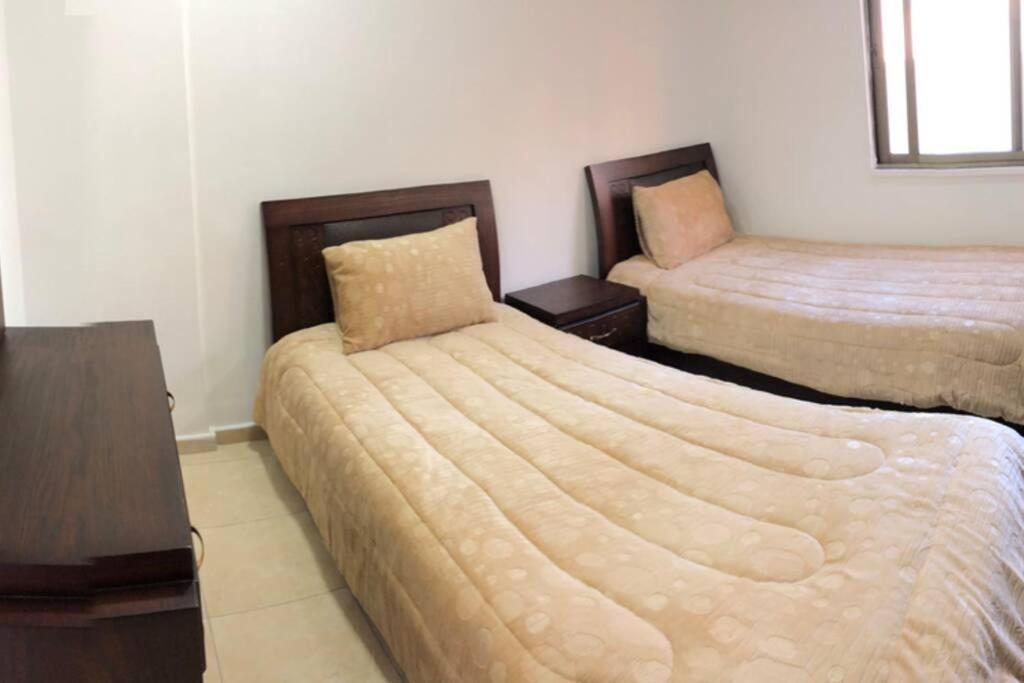 Apt 4 Rent/A Quiet Neighborhood Close To Services Amã Exterior foto